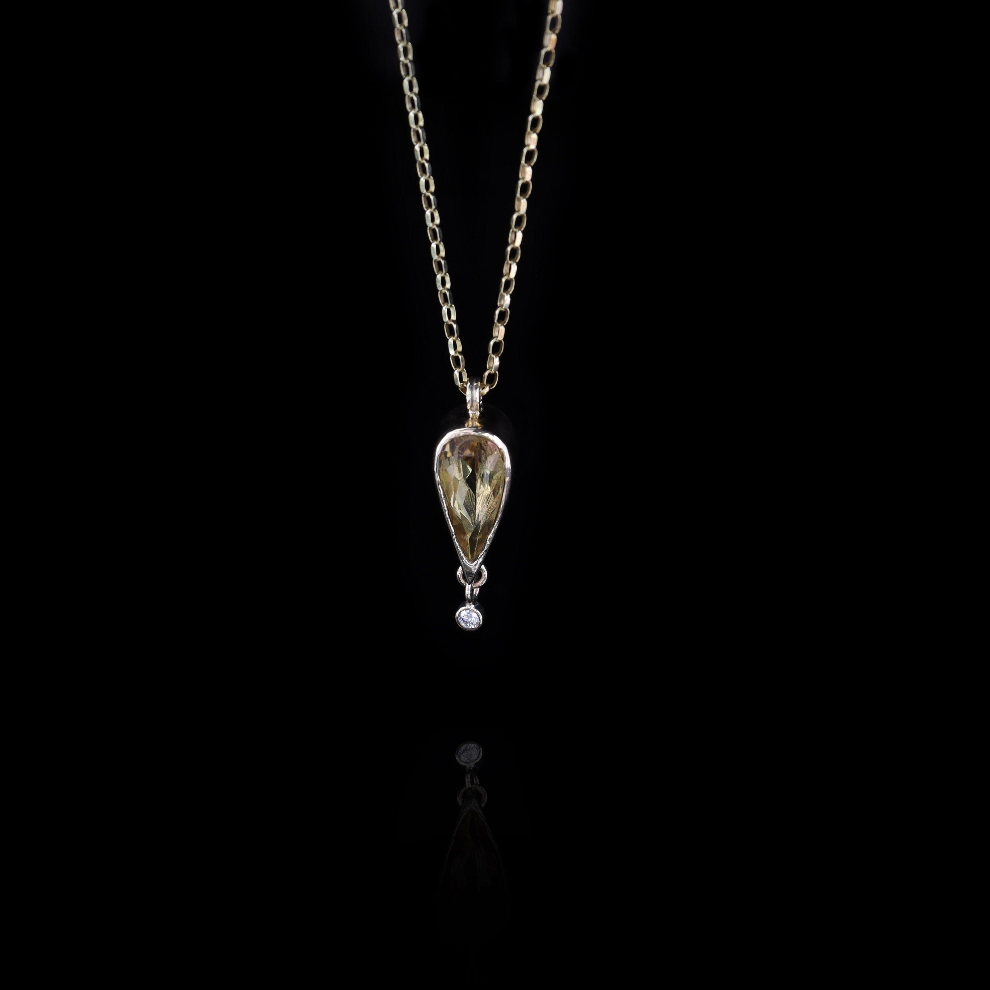 BERYL AND DIAMOND GOLD NECKLACE