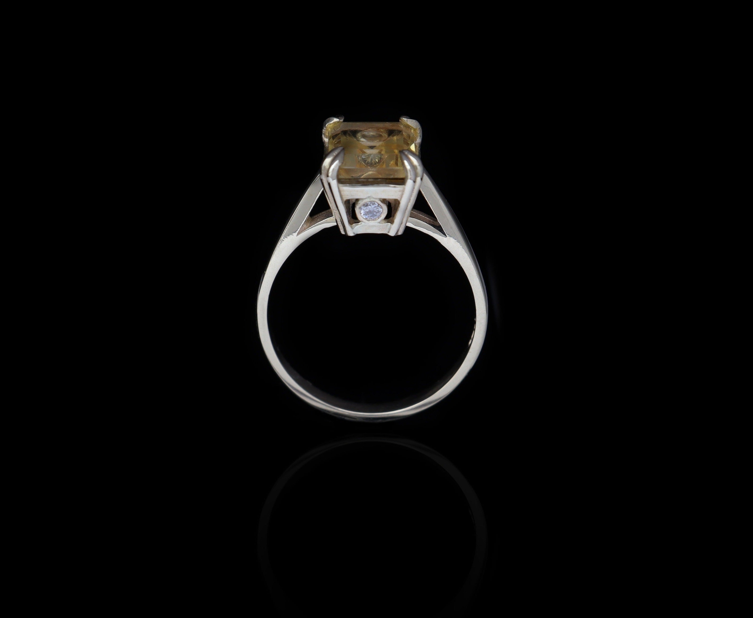 CITRINE AND DIAMOND RING