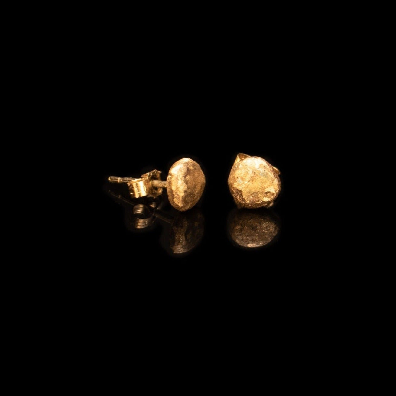 ORGANIC TEXTURED STUD EARRINGS