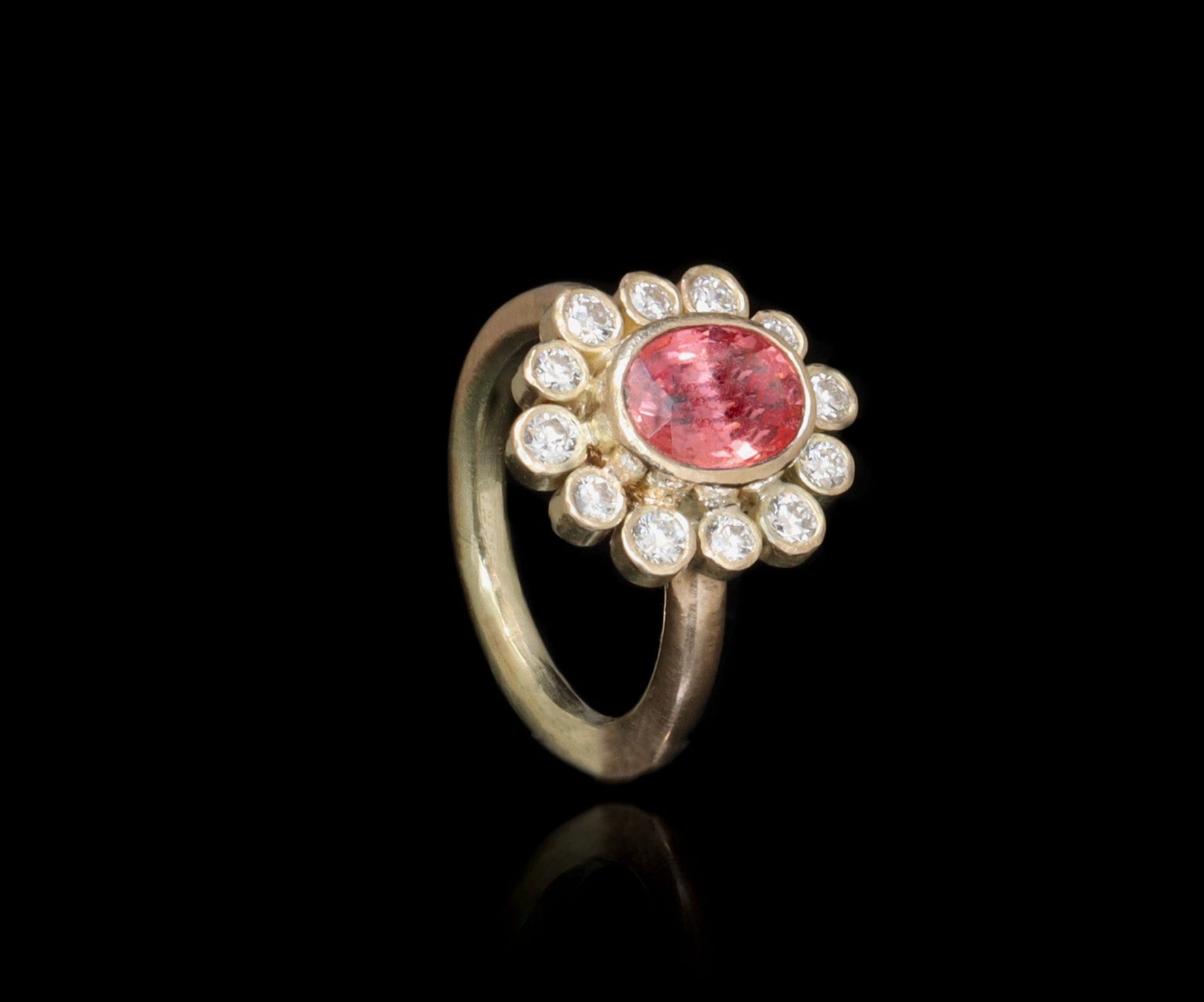 PADPARADSCHA SAPPHIRE AND DIAMOND CLUSTER RING