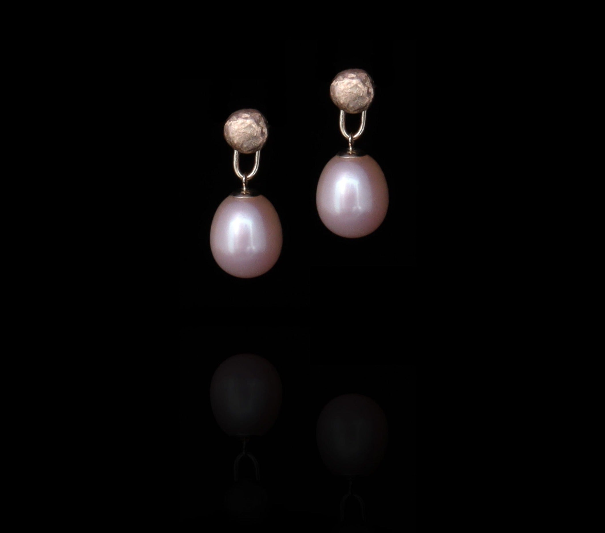 PEARL DROP DETACHABLE EARRINGS (Pink colouring)